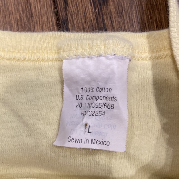 Women’s N’SYNC 2001 Vintage Style Graphic Tank Top Size: Large - HARD TO FIND - Picture 3 of 5